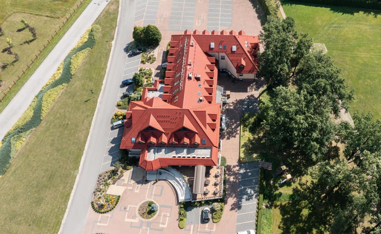 Hotel Styl 70 Pszczyna Exterior photo